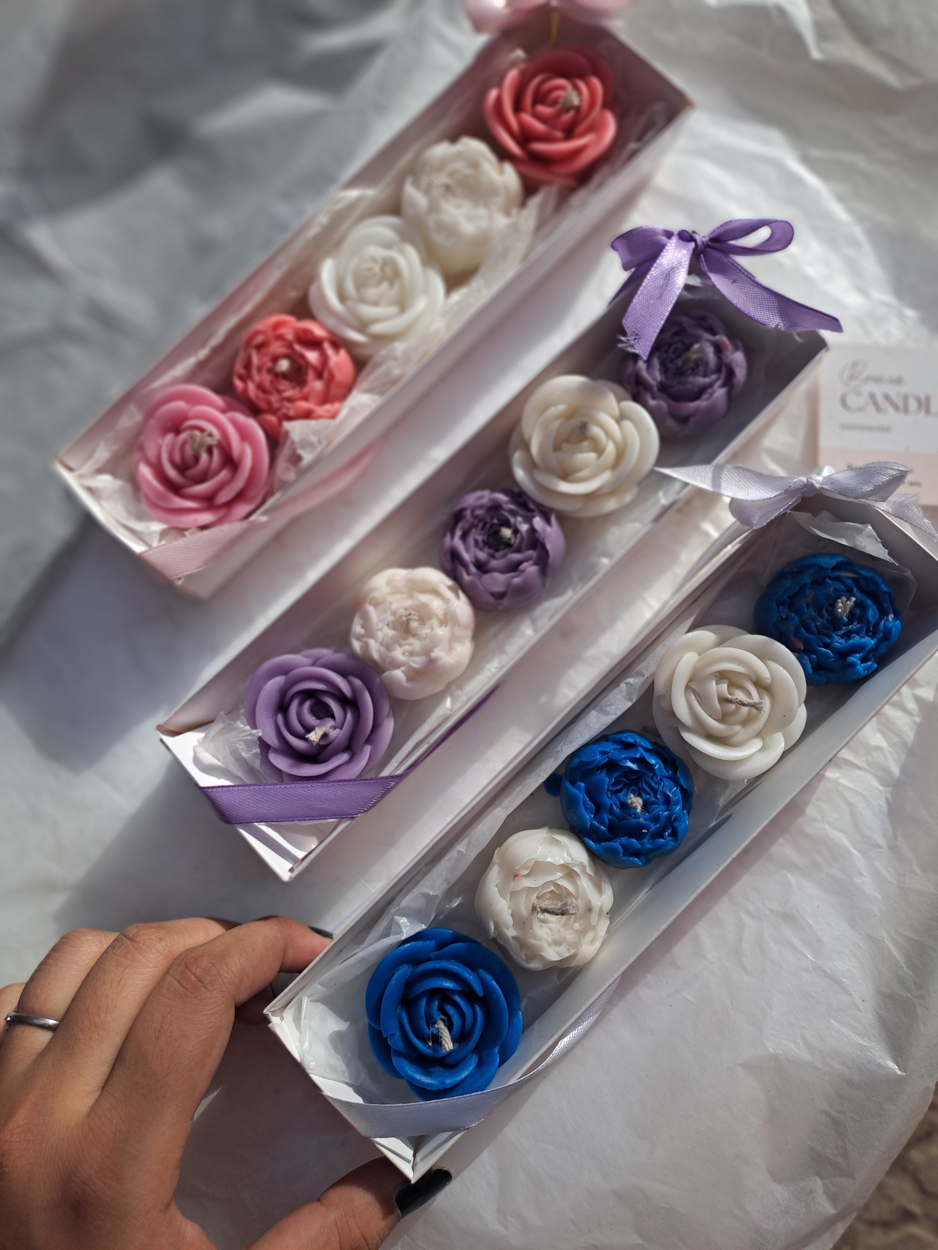 5 roses candle