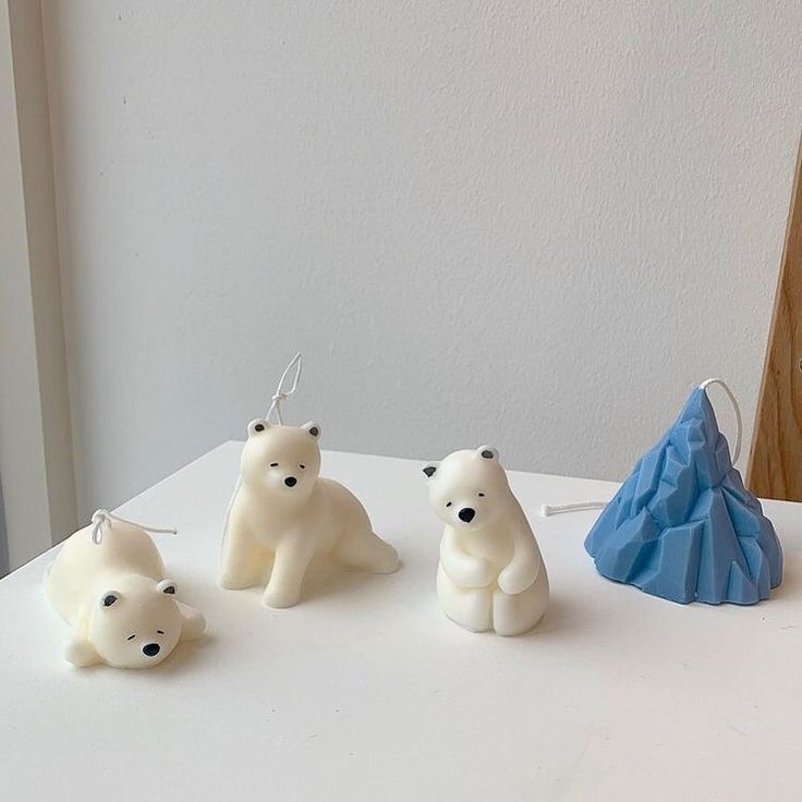 3 piece polar bear