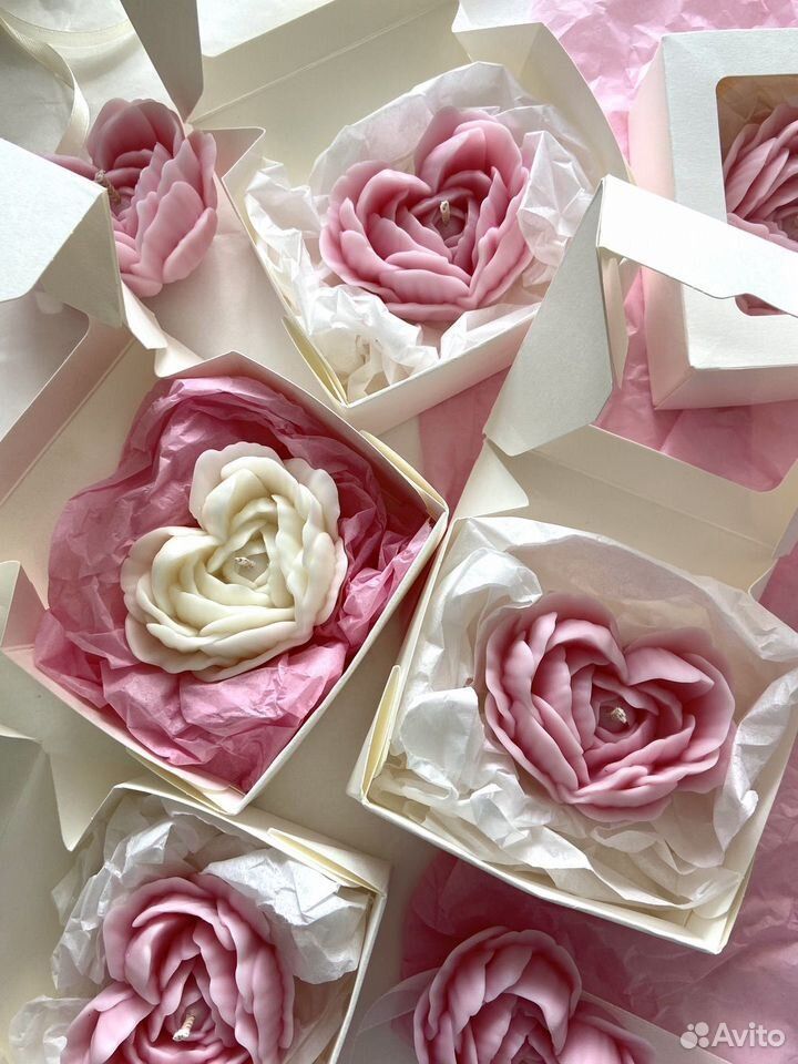 Heart flower candle