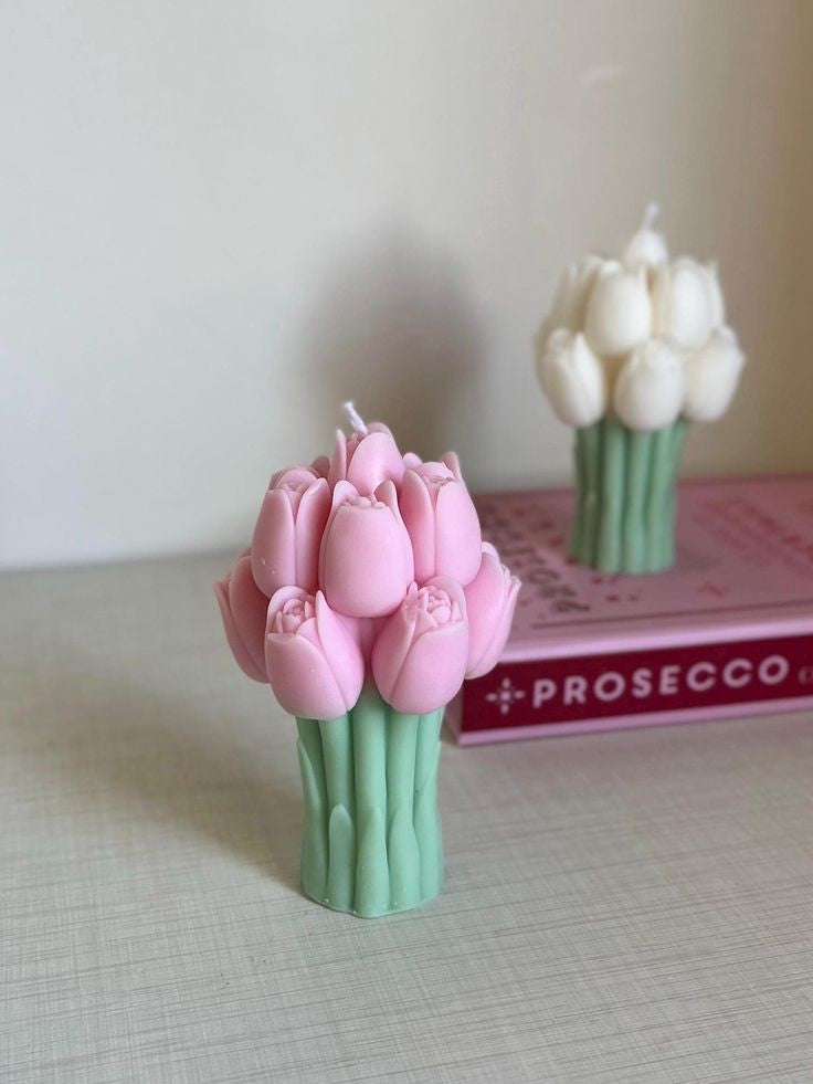 Tulip Candle