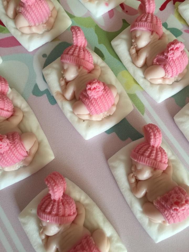 Sleeping baby pillow candle