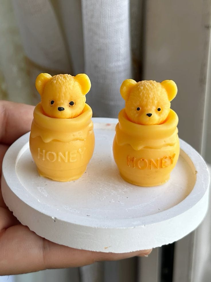Bear with honeypot candle