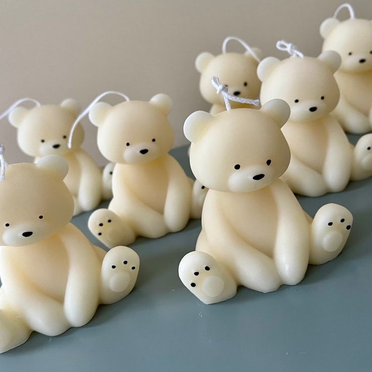 Setting teddy bear candle